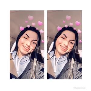 Meet your Posher, Samantha